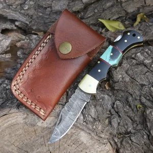 handmade-damascus-steel-hunting-pocket-knife-camping-folding-blade-with-bull-horn-resin-handle